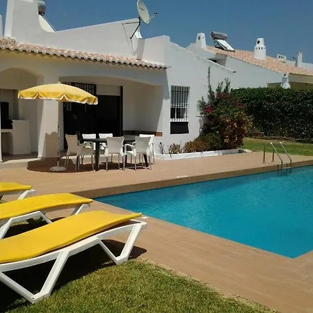 Rua Julio Dinis T14 * Albufeira